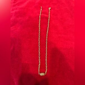 Sarah Coventry Elegant Gold tone Vintage Necklace